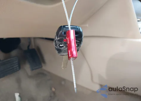 2010 Honda Accord Lxp z USA, uszkodzony, nr VIN 1HGCP2F43AA046479